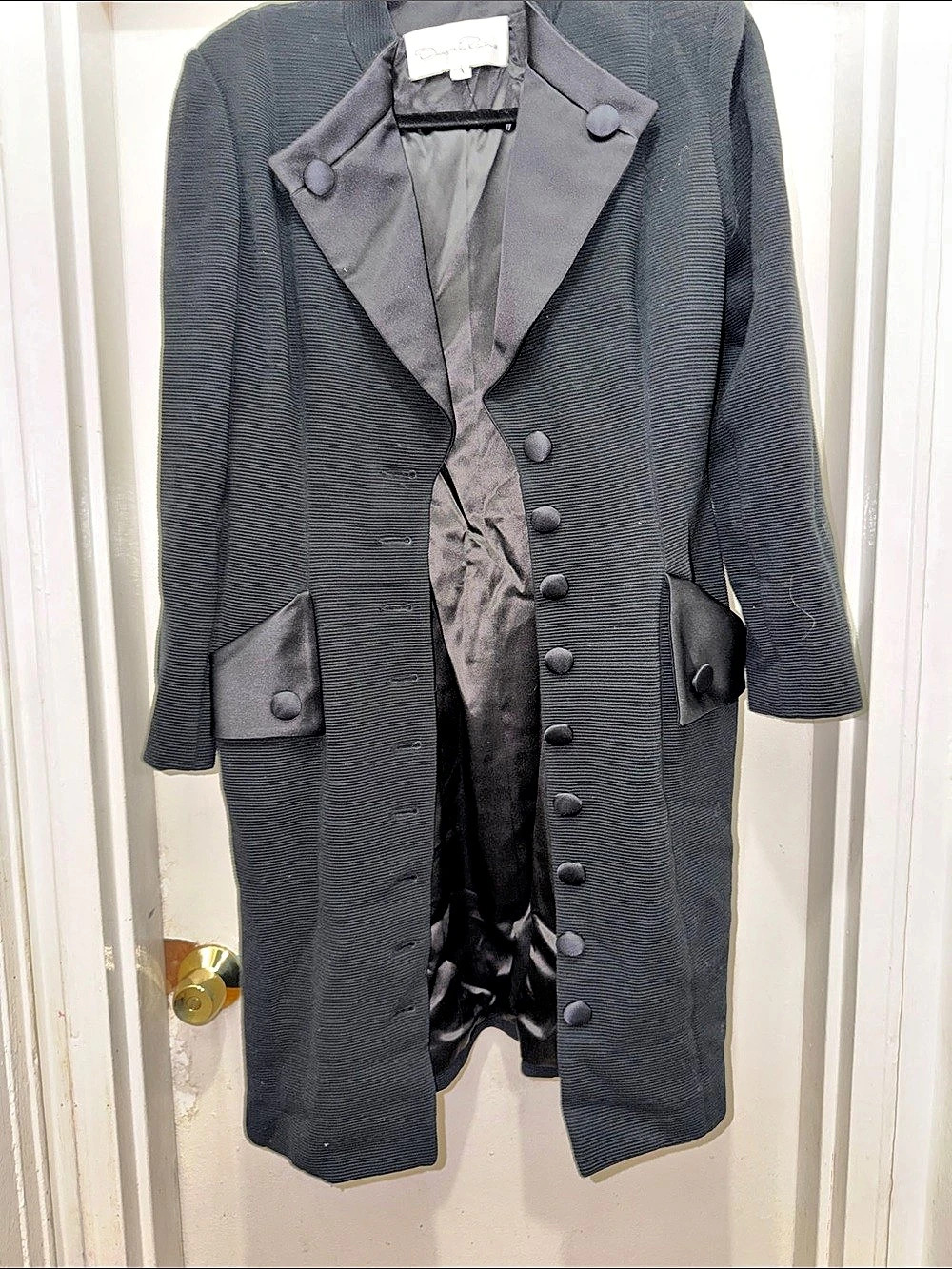 Oscar de la Renta Women's Long Blazer in Black